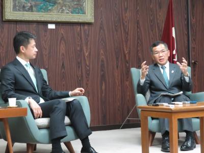 広島県知事・福山市長会談の写真