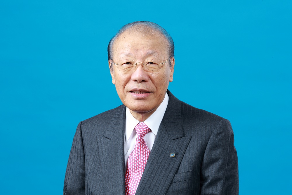 小松安弘氏 