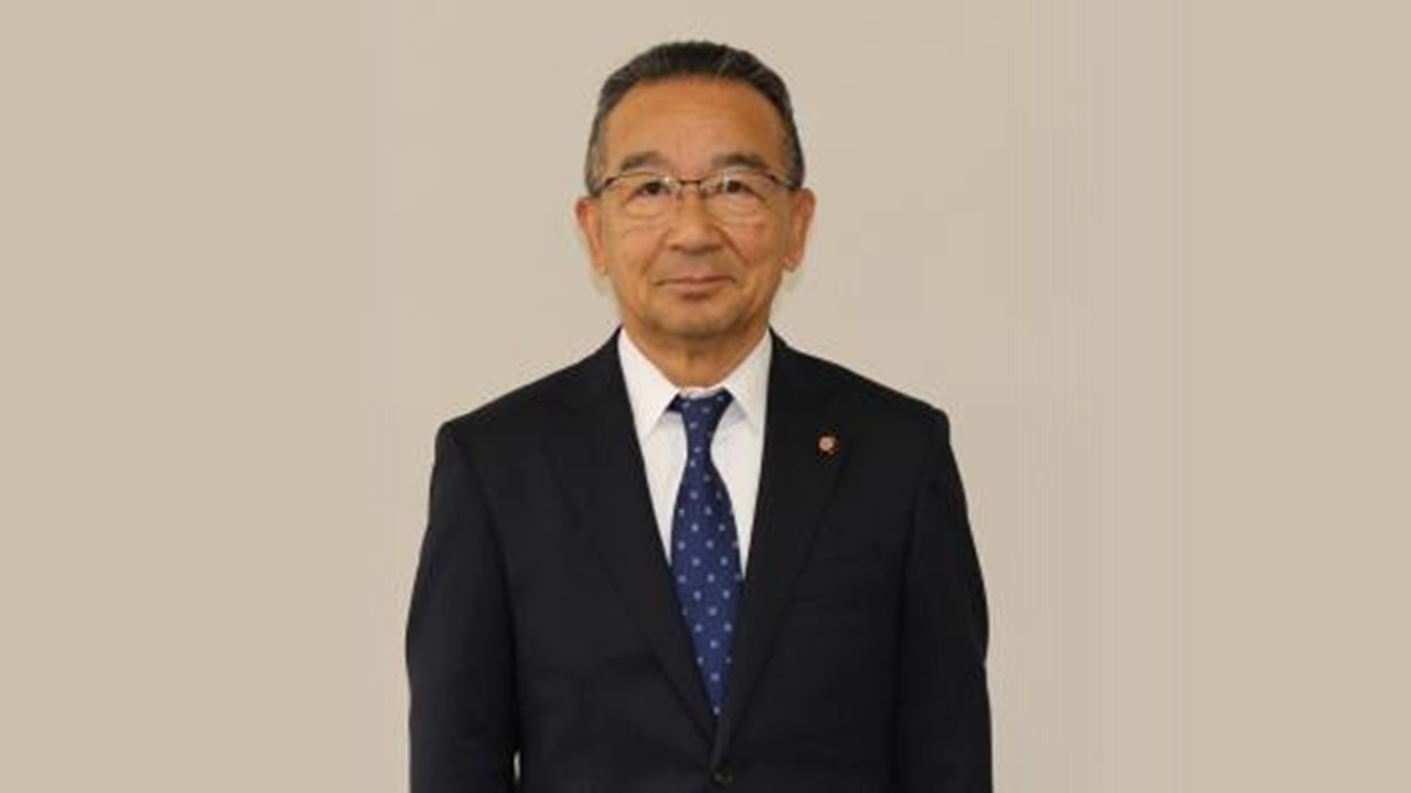 今岡芳徳氏