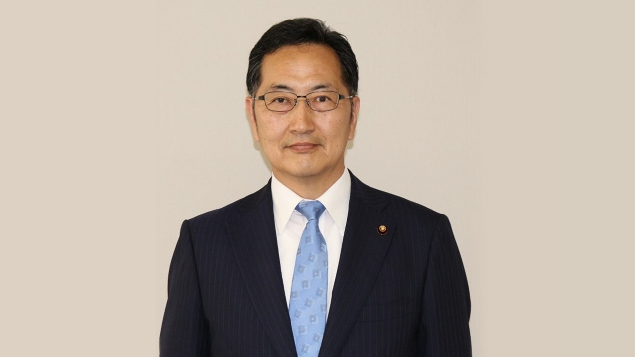 連石武則氏が議長就任