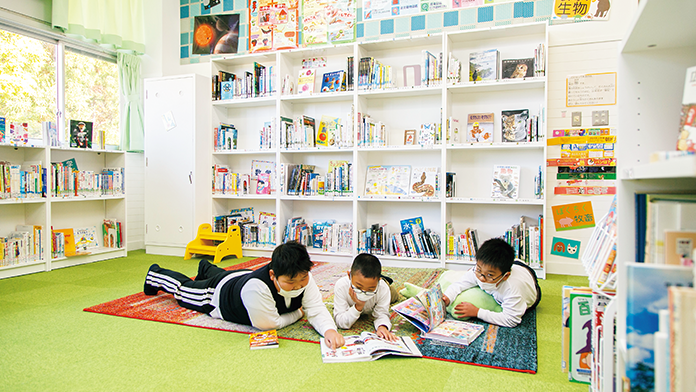 広瀬学園 学校図書館の様子