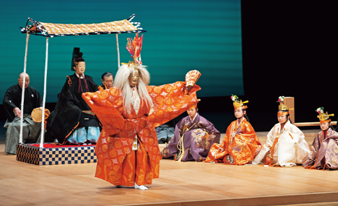 新作能「福山」の様子