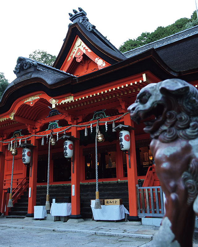 吉備津神社本殿の写真