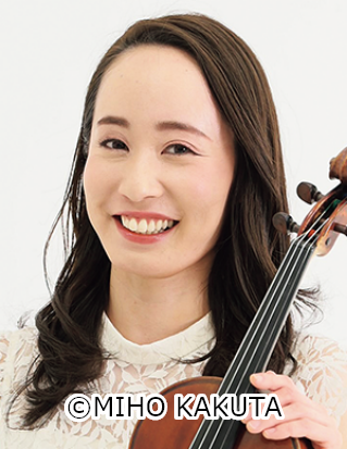 篠原悠那さんの写真・©MIHO KAKUTA