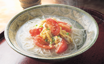 トマトと玉子のにゅうめんの写真