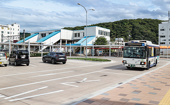 神辺駅前の画像