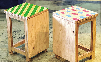 建築資材でDIYした椅子の写真