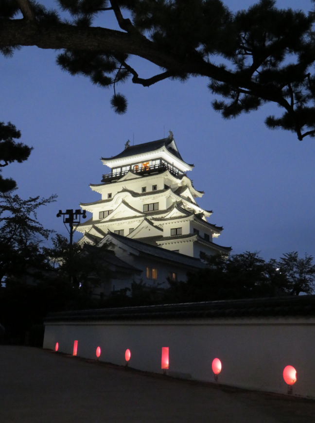福山城狭間のライトアップ