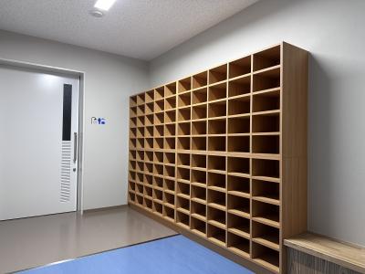 くつばこ