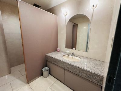 来賓室内の写真