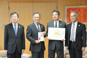 JFEスチール株式会社　寄附受納式の写真