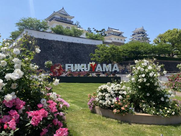 北口スクエア