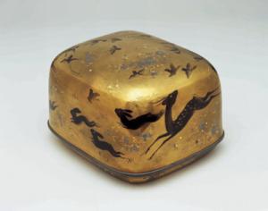 ​松田権六《草花鳥獣文小手箱》大正8年（1919） 東京藝術大学所蔵