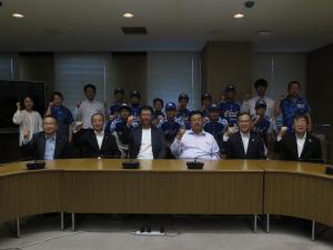スポーツ表敬訪問の写真