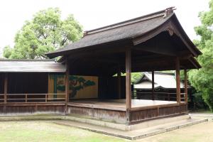 沼名前神社能舞台