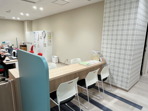 受付付近　写真