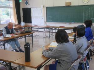 山野交流館インタビューの様子１