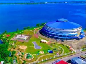 タクロバン市コンベンションセンター（アストロドーム）の写真