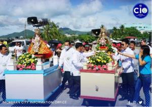 タクロバン市　バリュアン儀式（6月20日）