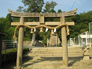 能登原八幡宮鳥居