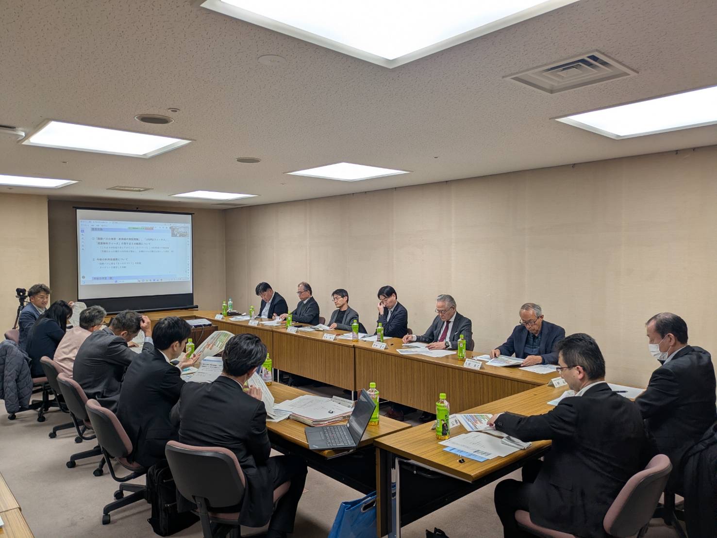 プラットフォームの様子