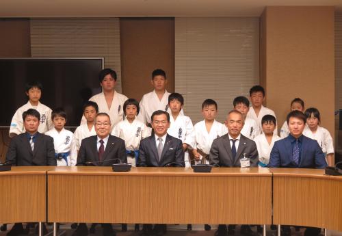 JKJO全日本ジュニア空手道選手権大会表敬写真