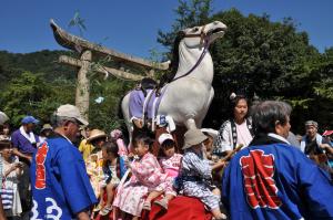 八朔の馬出し