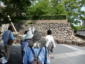 焼けた福山城石垣