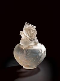 ​シール・ペルデュ蓋付花瓶《バラ》1921年