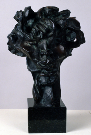 ​オットー・グートフロインド《ヴィキ（立体主義的頭部）》1911-13年
