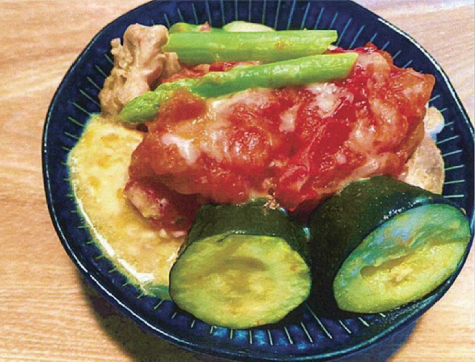 野菜と栄養たっぷりのふっくふく丼～ラタトゥユ風～